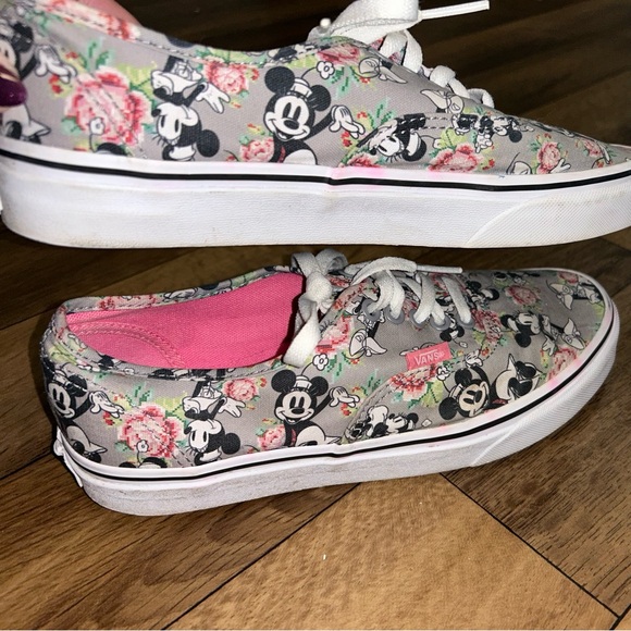 Vans Minnie Mouse Floral Sneakers - Picture 5 of 9